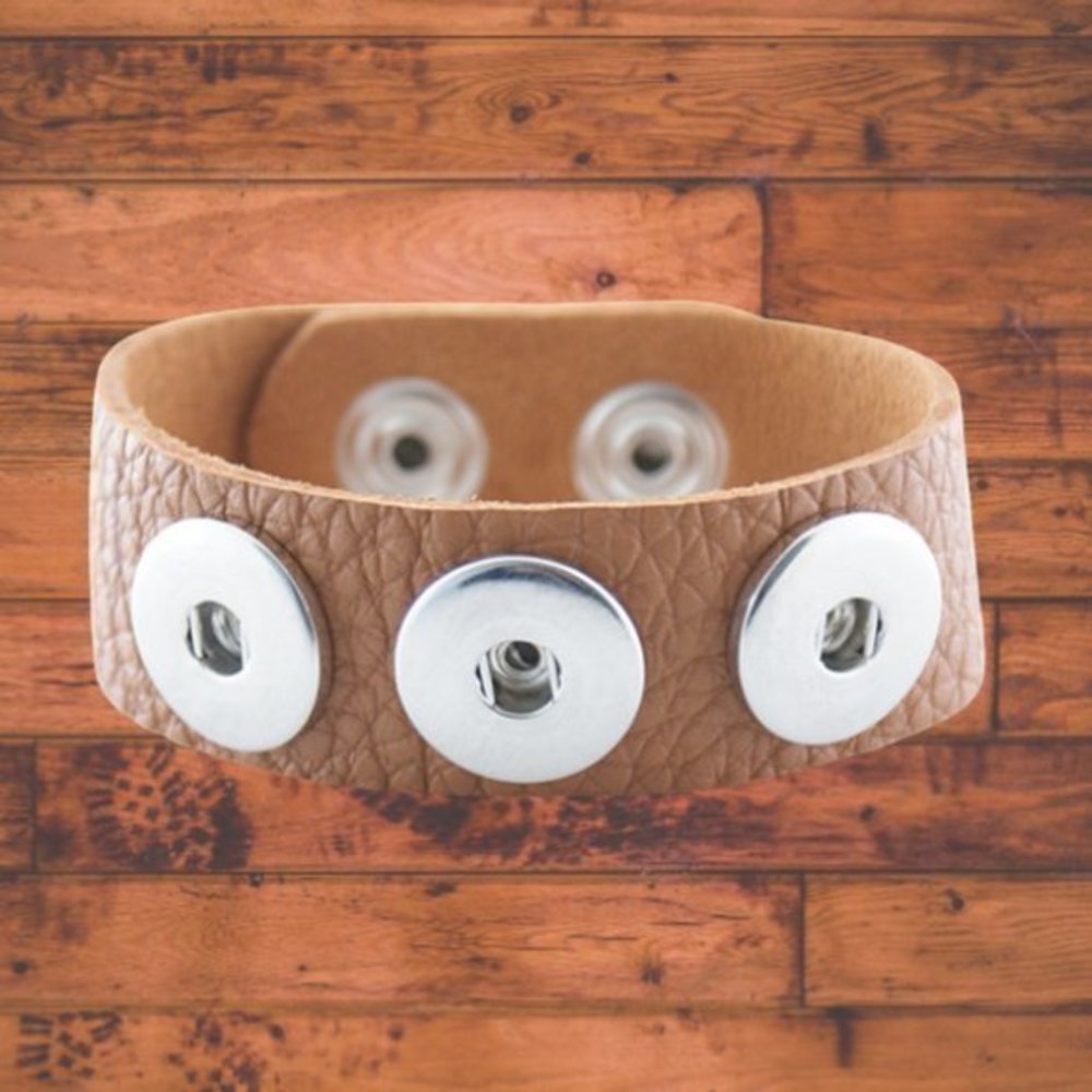 Light Brown  Soft Leather  3 Snap button Bracelet